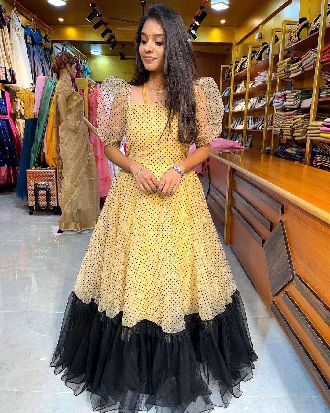 DOTTED PRINCESS (Maxi)