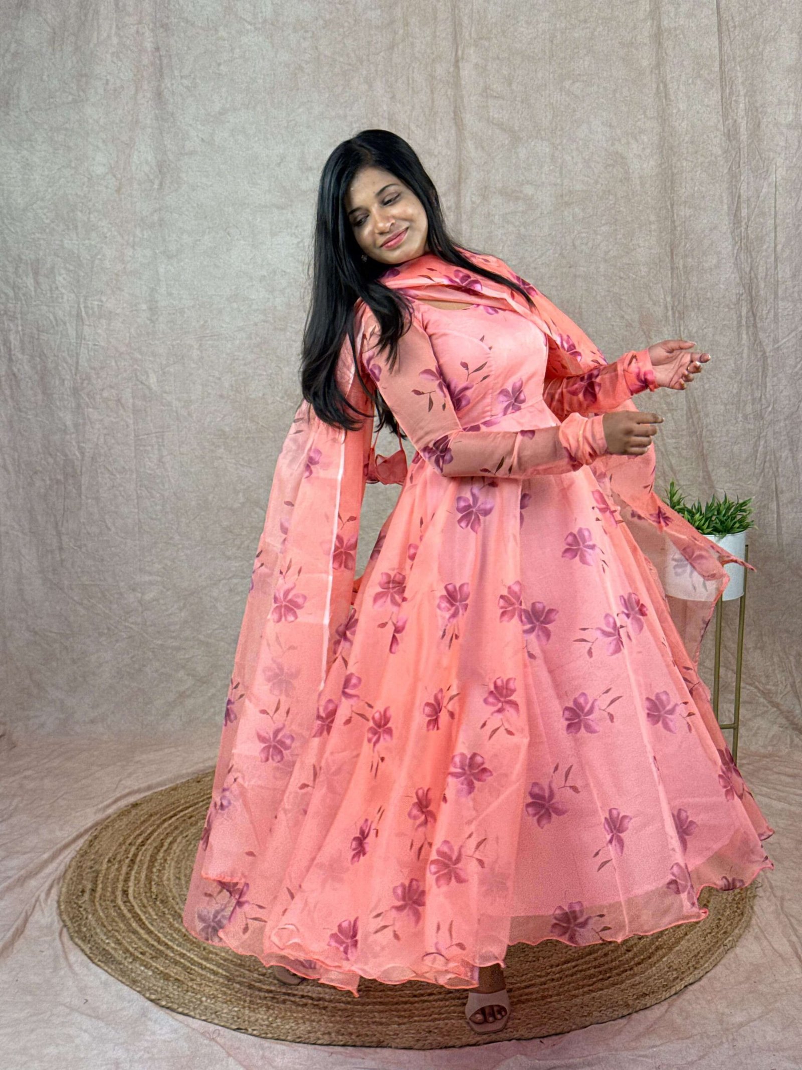 FLORAL ORGANZA - PEACH (Maxi)