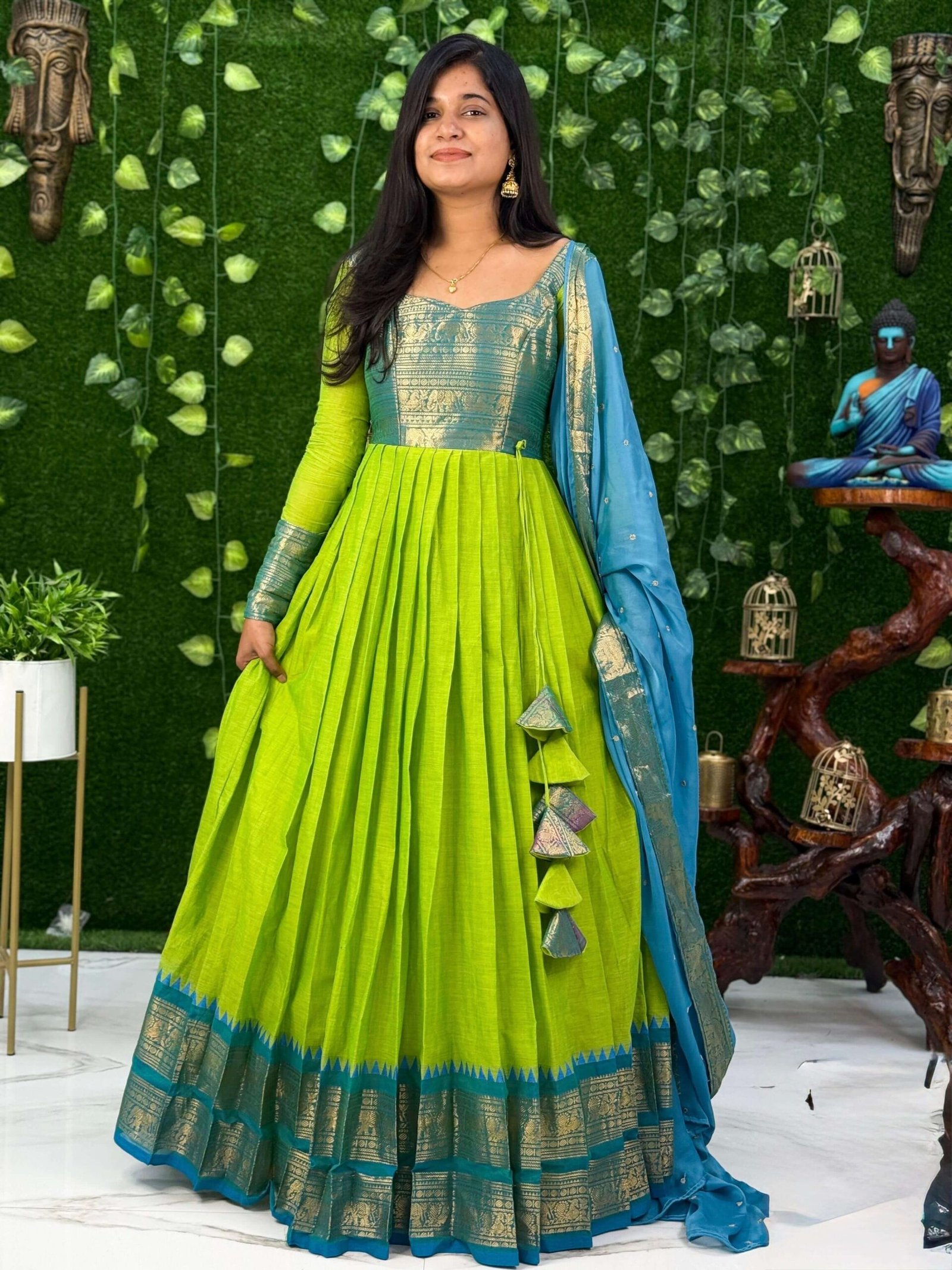 MAYIL - Light green & sky blue (Maxi)