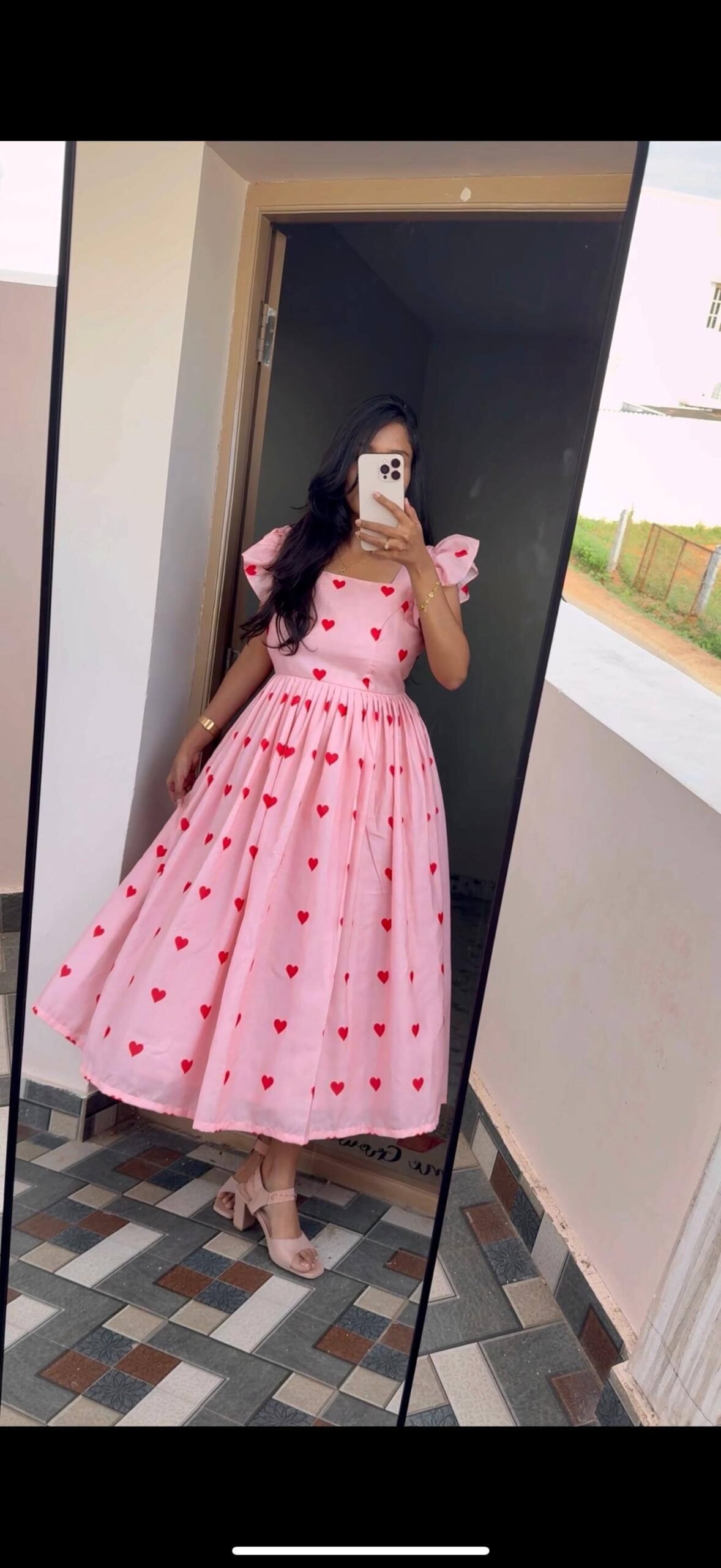 RED HEART - PEACH (Maxi)