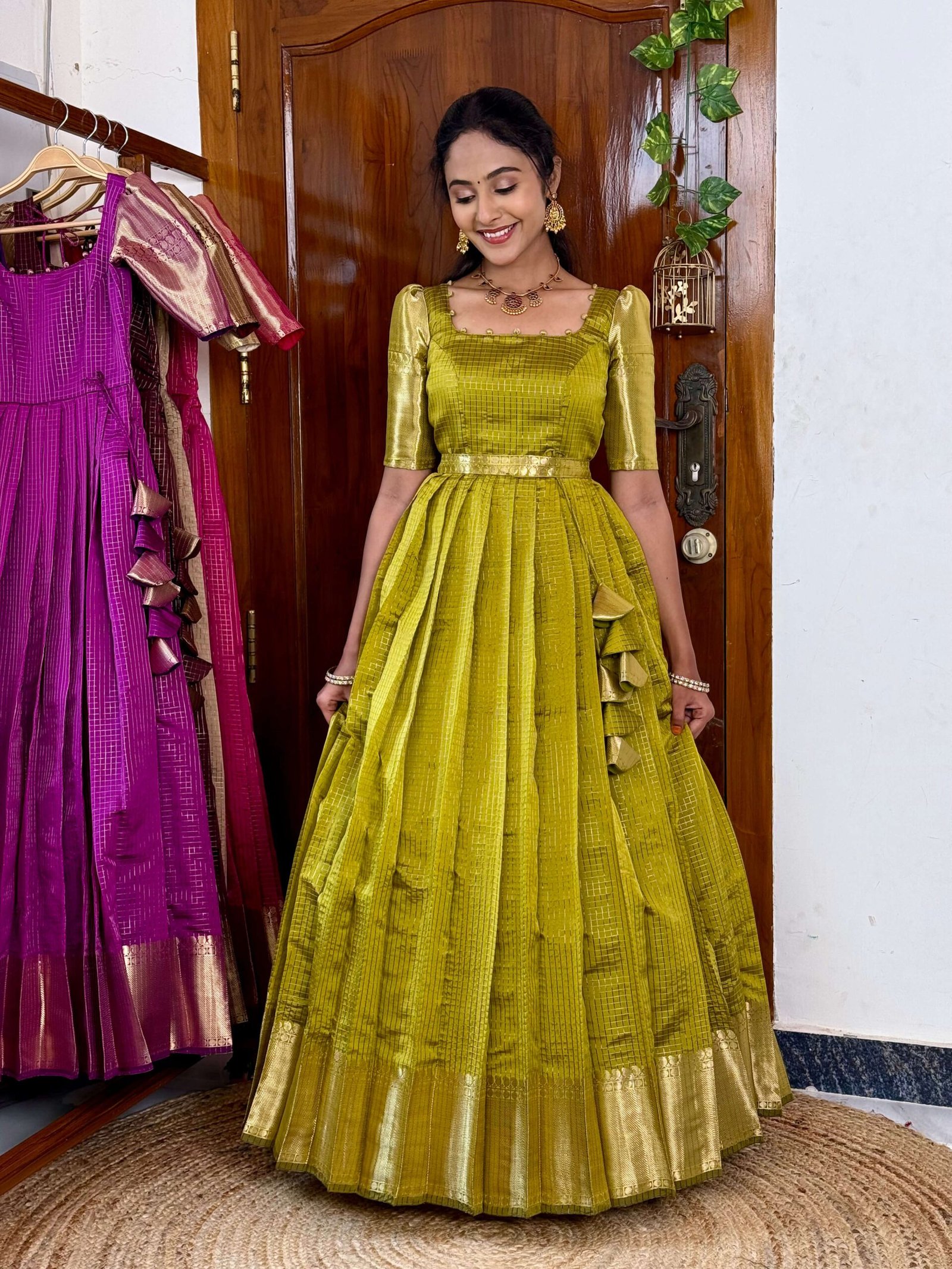 Zari Kattam Olive Green