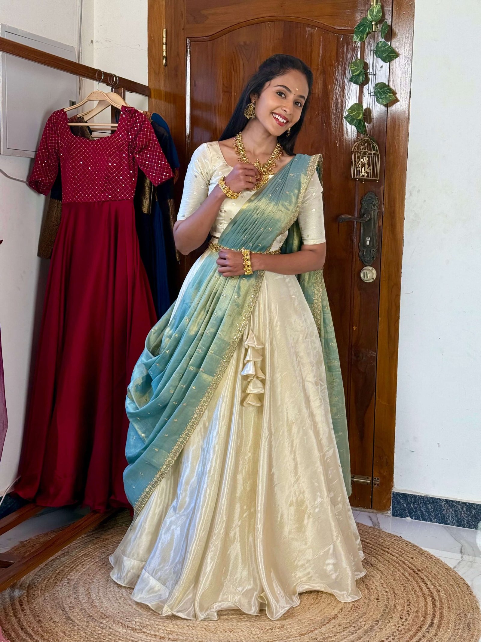 Nila onam vastra lehenga set
