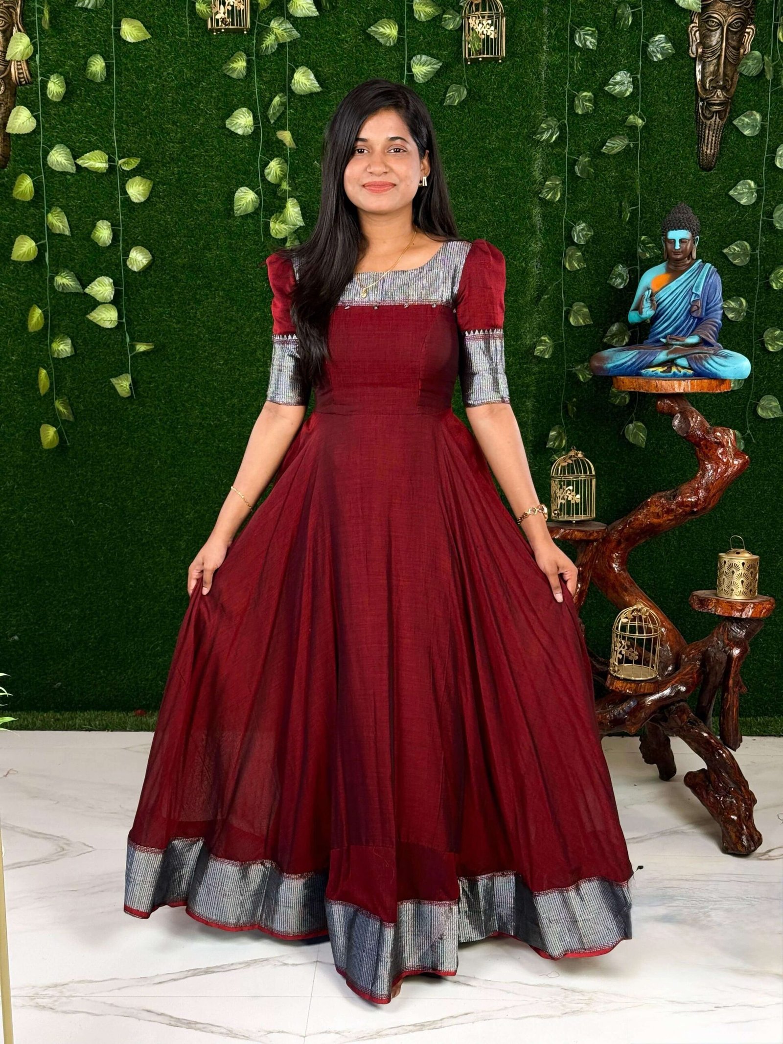 SILVER ZARI - MAROON (Maxi)