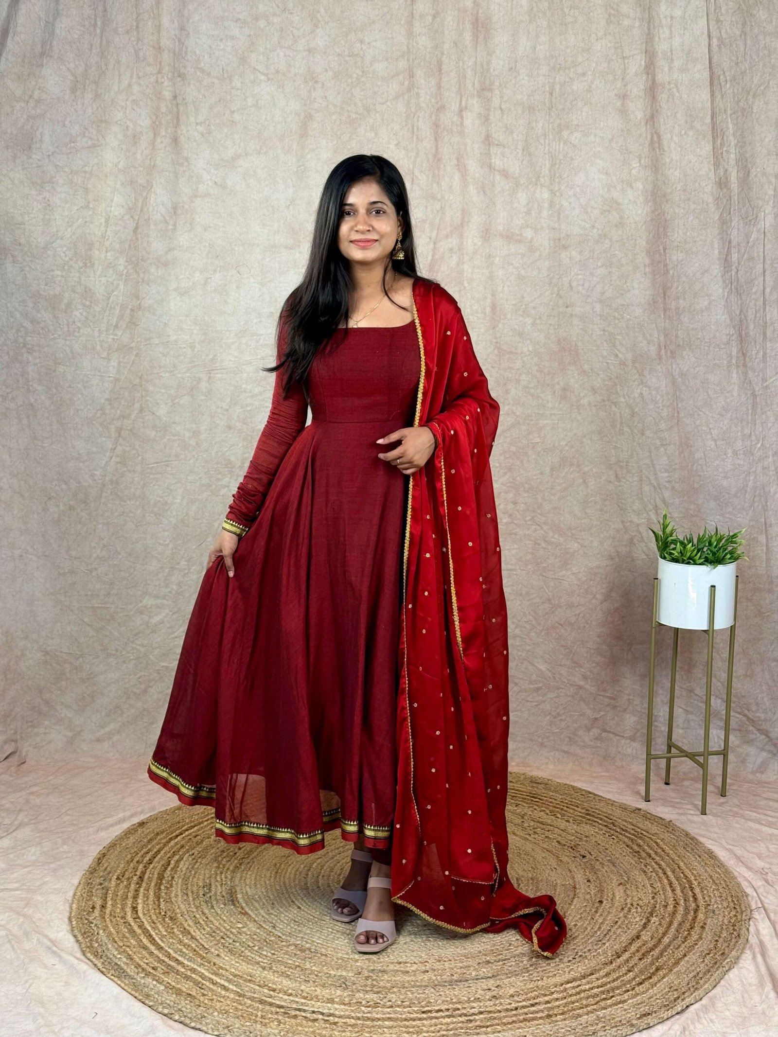 THOORIGAI - MAROON & REDDISH MAROON (Maxi)