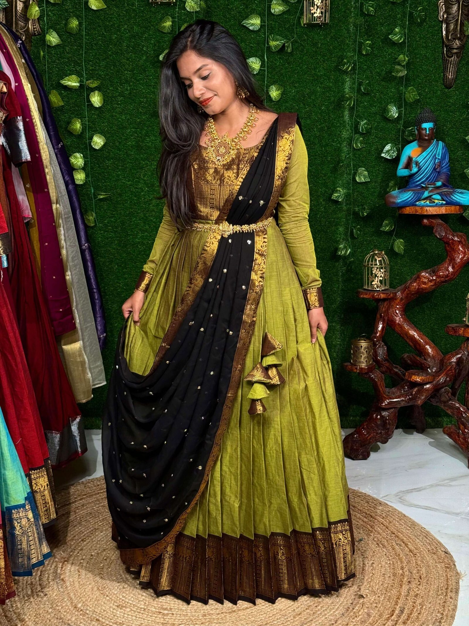 ZARI SIRPAM - MEHANDI GREEN (Lehenga)